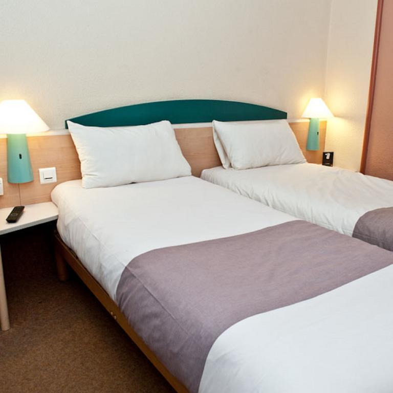 Egg Hotel Gonesse Гонес Экстерьер фото